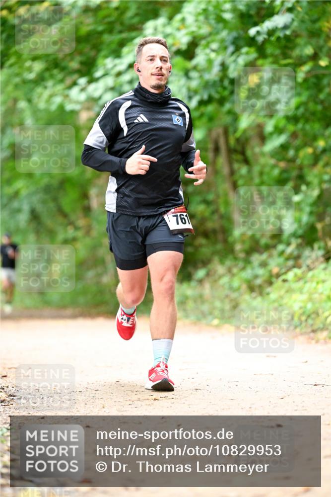 11.10.2026 - Bramfelder Halbmarathon 2026 Dr. Thomas Lammeyer http://msf.ph/oto/10829953 11.10.2026 11:12:01 Laufen 761 meine-sportfotos.de