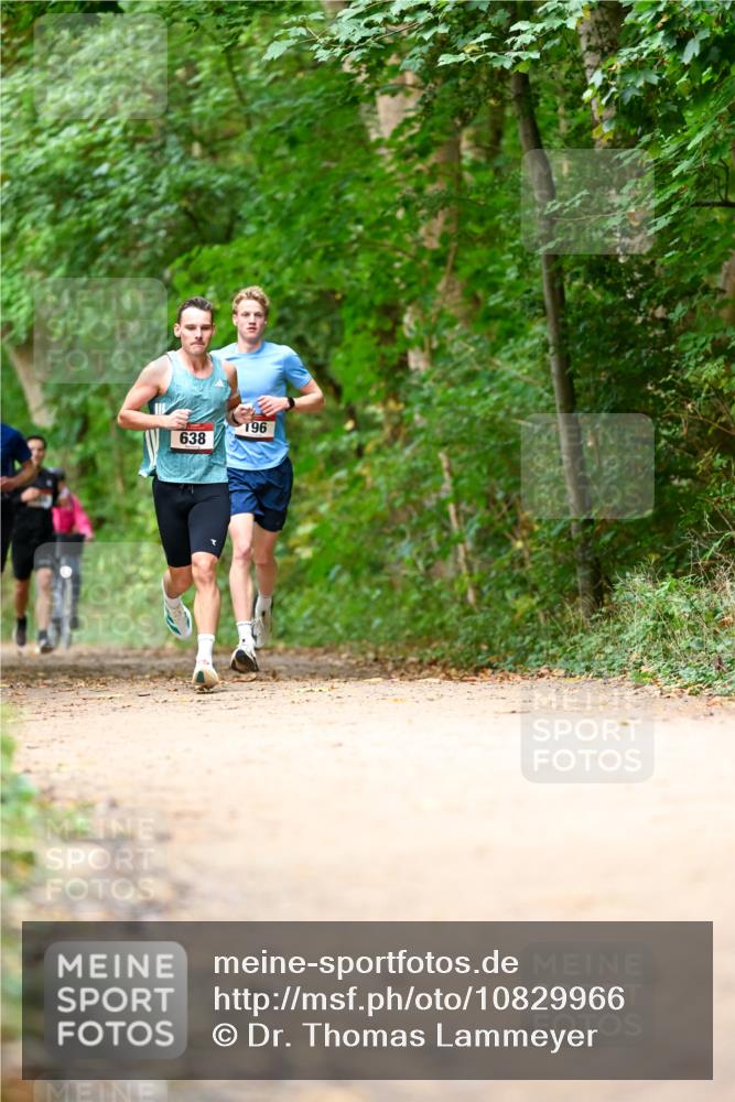 11.10.2026 - Bramfelder Halbmarathon 2026 Dr. Thomas Lammeyer http://msf.ph/oto/10829966 11.10.2026 11:12:15 Laufen 196, 638 meine-sportfotos.de