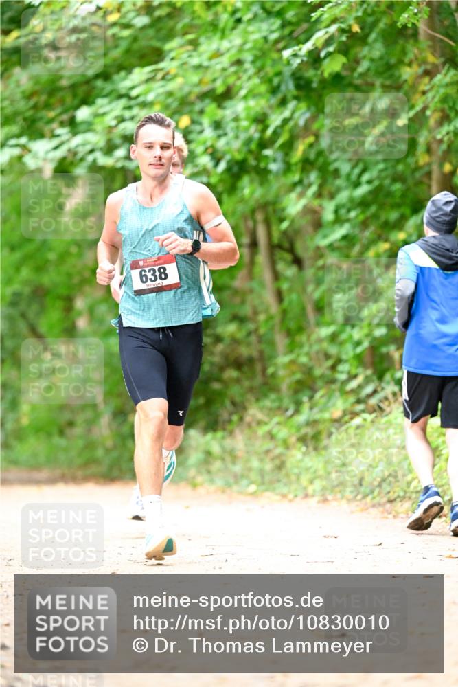11.10.2026 - Bramfelder Halbmarathon 2026 Dr. Thomas Lammeyer http://msf.ph/oto/10830010 11.10.2026 11:12:19 Laufen 638 meine-sportfotos.de