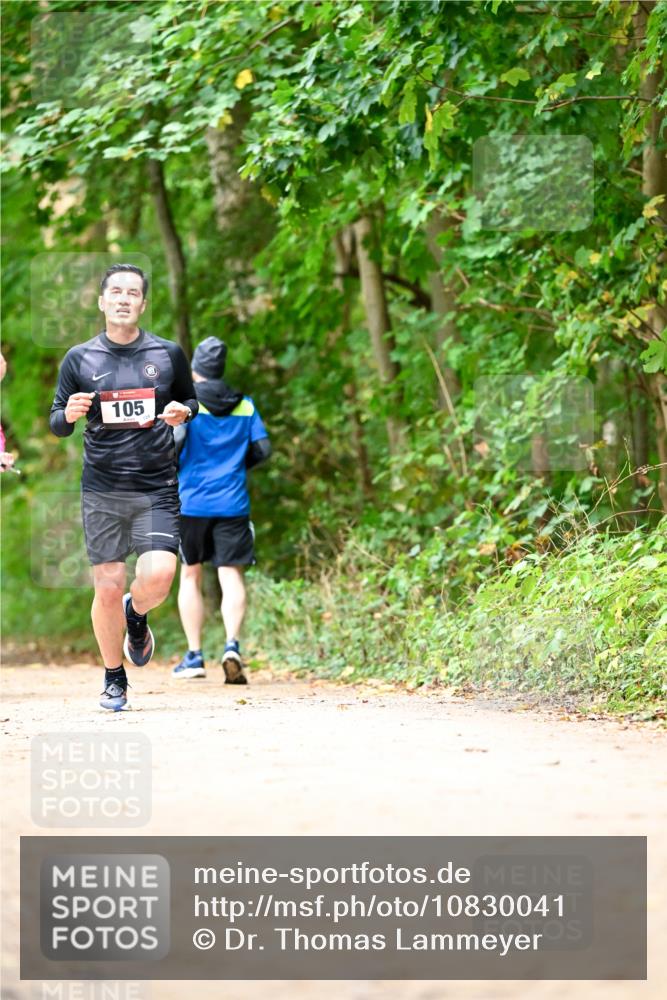 11.10.2026 - Bramfelder Halbmarathon 2026 Dr. Thomas Lammeyer http://msf.ph/oto/10830041 11.10.2026 11:12:23 Laufen 105 meine-sportfotos.de