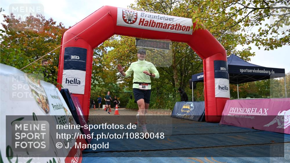 11.10.2026 - Bramfelder Halbmarathon 2026 J. Mangold http://msf.ph/oto/10830048 11.10.2026 11:10:23 Laufen 9, 88, 201, 230, 729 meine-sportfotos.de