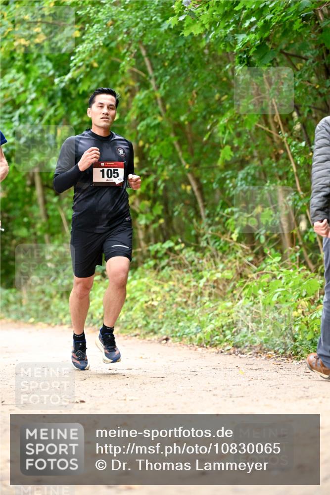 11.10.2026 - Bramfelder Halbmarathon 2026 Dr. Thomas Lammeyer http://msf.ph/oto/10830065 11.10.2026 11:12:25 Laufen 105, 124 meine-sportfotos.de