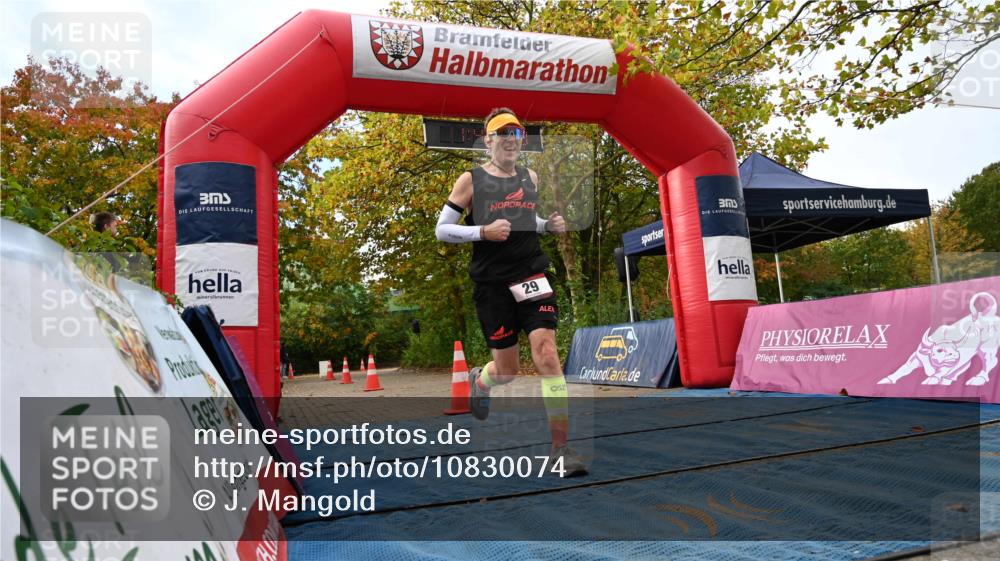 11.10.2026 - Bramfelder Halbmarathon 2026 J. Mangold http://msf.ph/oto/10830074 11.10.2026 11:10:32 Laufen 29, 201, 729 meine-sportfotos.de