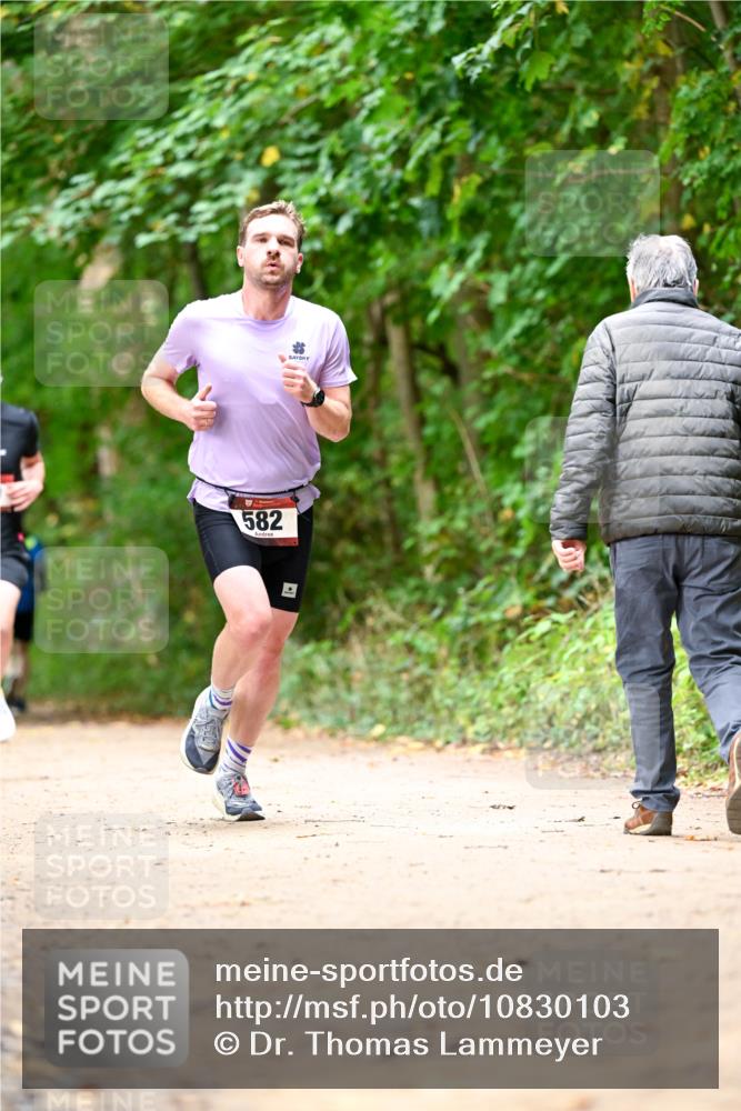 11.10.2026 - Bramfelder Halbmarathon 2026 Dr. Thomas Lammeyer http://msf.ph/oto/10830103 11.10.2026 11:12:28 Laufen 582 meine-sportfotos.de
