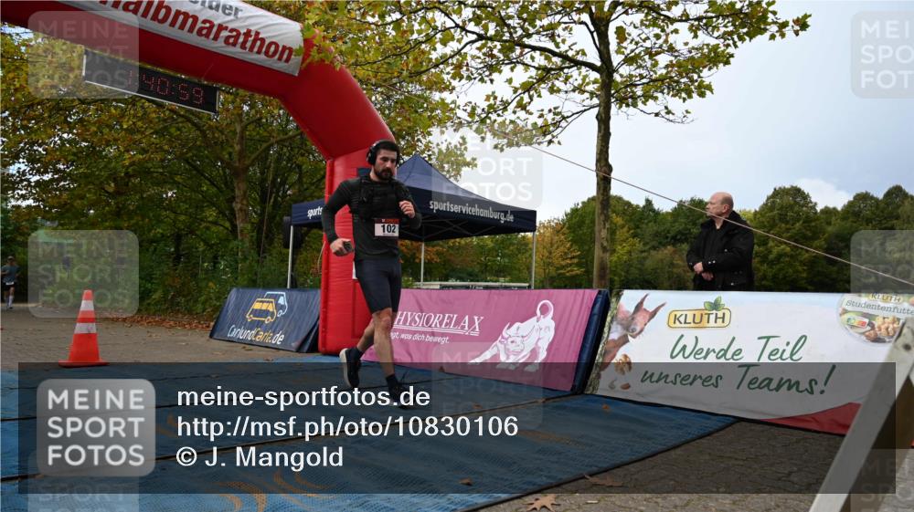 11.10.2026 - Bramfelder Halbmarathon 2026 J. Mangold http://msf.ph/oto/10830106 11.10.2026 11:10:58 Laufen 102 meine-sportfotos.de