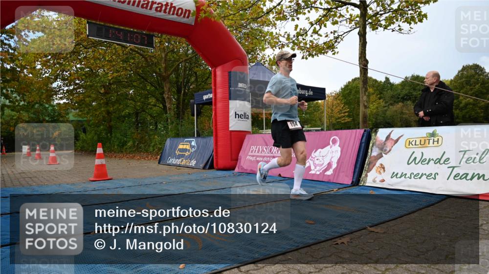 11.10.2026 - Bramfelder Halbmarathon 2026 J. Mangold http://msf.ph/oto/10830124 11.10.2026 11:11:06 Laufen 154 meine-sportfotos.de