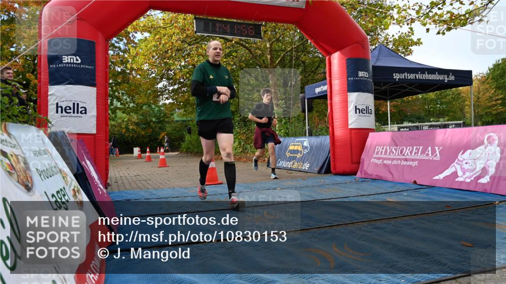 11.10.2026 - Bramfelder Halbmarathon 2026 J. Mangold http://msf.ph/oto/10830153 11.10.2026 11:11:55 Laufen 221, 328, 534, 649 meine-sportfotos.de