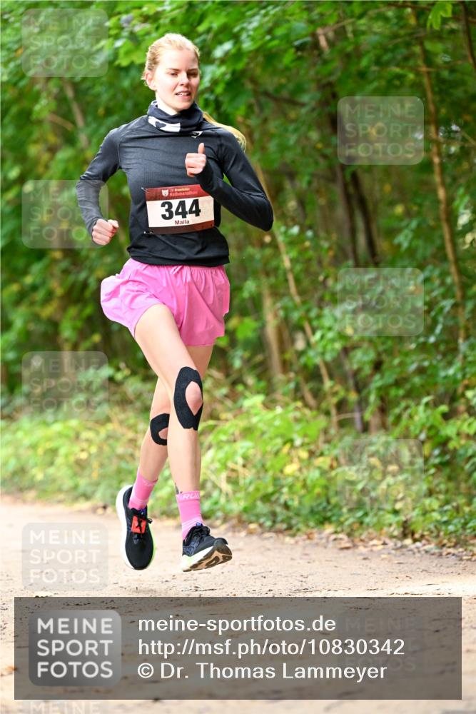 11.10.2026 - Bramfelder Halbmarathon 2026 Dr. Thomas Lammeyer http://msf.ph/oto/10830342 11.10.2026 11:13:07 Laufen 35, 344 meine-sportfotos.de