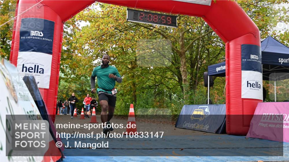 11.10.2026 - Bramfelder Halbmarathon 2026 J. Mangold http://msf.ph/oto/10833147 11.10.2026 11:38:58 Laufen 98, 137, 808 meine-sportfotos.de