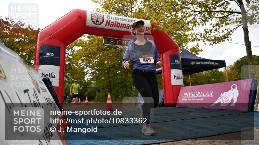 11.10.2026 - Bramfelder Halbmarathon 2026 J. Mangold http://msf.ph/oto/10833362 11.10.2026 11:40:44 Laufen 124, 235, 489, 627, 746 meine-sportfotos.de