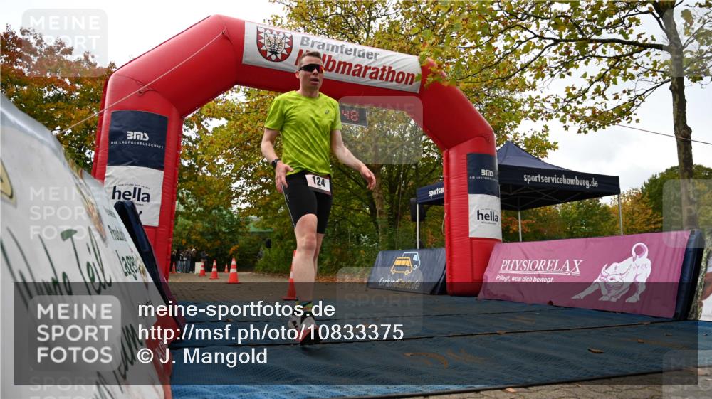 11.10.2026 - Bramfelder Halbmarathon 2026 J. Mangold http://msf.ph/oto/10833375 11.10.2026 11:40:46 Laufen 124, 489 meine-sportfotos.de