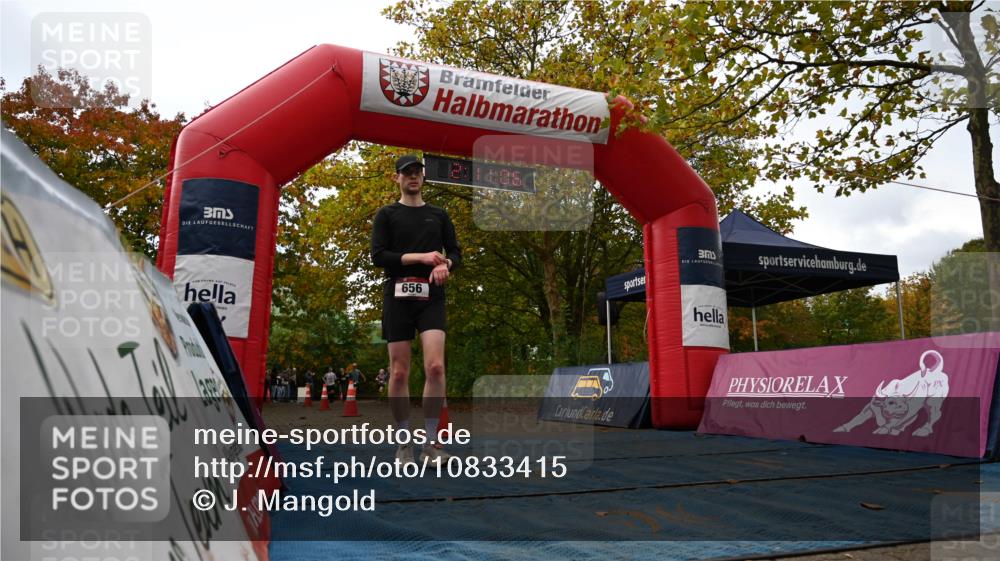 11.10.2026 - Bramfelder Halbmarathon 2026 J. Mangold http://msf.ph/oto/10833415 11.10.2026 11:41:05 Laufen 656 meine-sportfotos.de