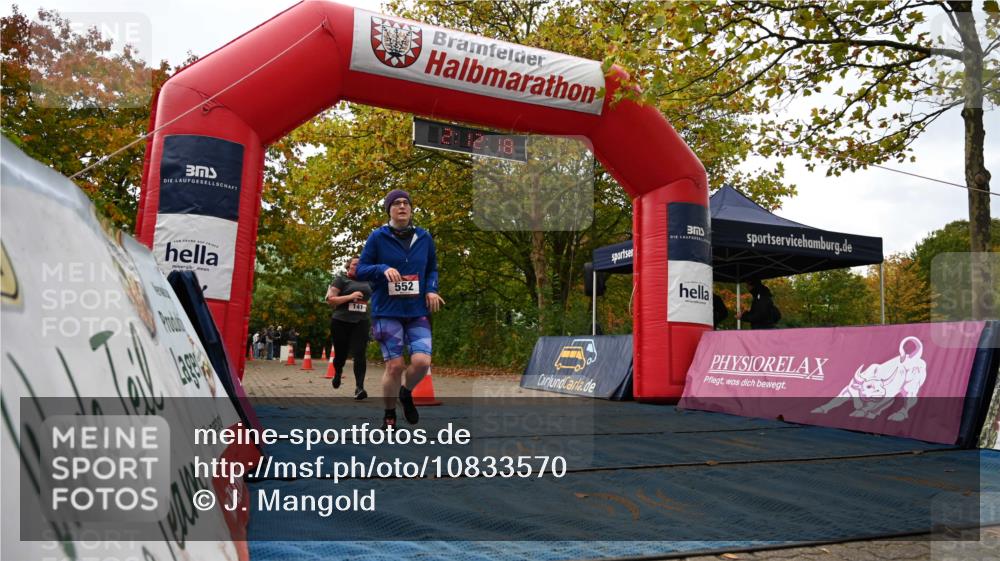 11.10.2026 - Bramfelder Halbmarathon 2026 J. Mangold http://msf.ph/oto/10833570 11.10.2026 11:42:17 Laufen 141, 552, 743 meine-sportfotos.de