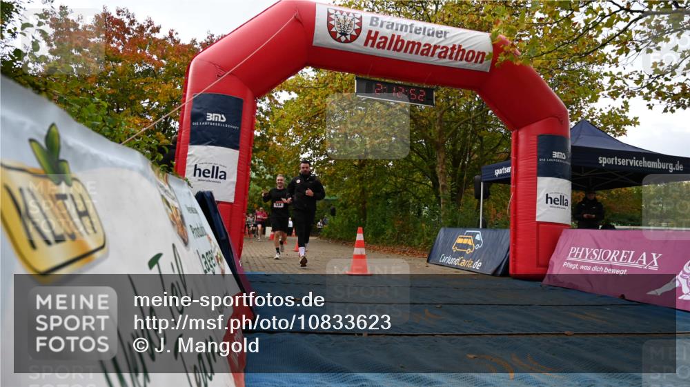 11.10.2026 - Bramfelder Halbmarathon 2026 J. Mangold http://msf.ph/oto/10833623 11.10.2026 11:42:50 Laufen 425, 534, 628, 649 meine-sportfotos.de