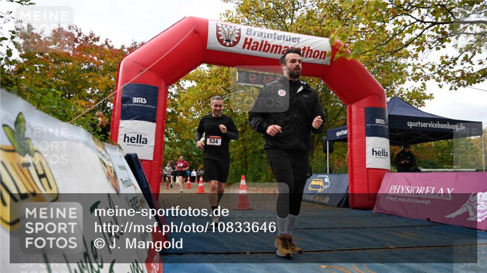 11.10.2026 - Bramfelder Halbmarathon 2026 J. Mangold http://msf.ph/oto/10833646 11.10.2026 11:42:52 Laufen 293, 425, 534, 628, 649 meine-sportfotos.de