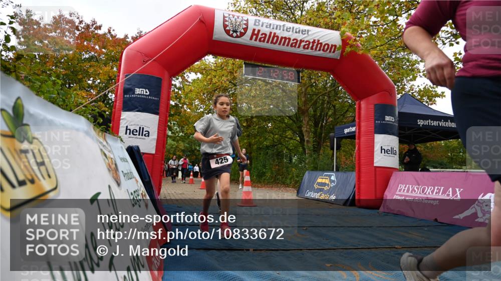 11.10.2026 - Bramfelder Halbmarathon 2026 J. Mangold http://msf.ph/oto/10833672 11.10.2026 11:42:57 Laufen 133, 293, 333, 425, 443, 628 meine-sportfotos.de