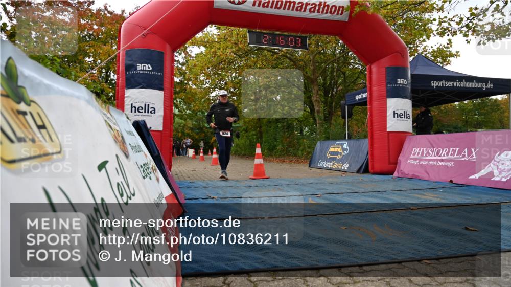 11.10.2026 - Bramfelder Halbmarathon 2026 J. Mangold http://msf.ph/oto/10836211 11.10.2026 11:46:02 Laufen 824 meine-sportfotos.de