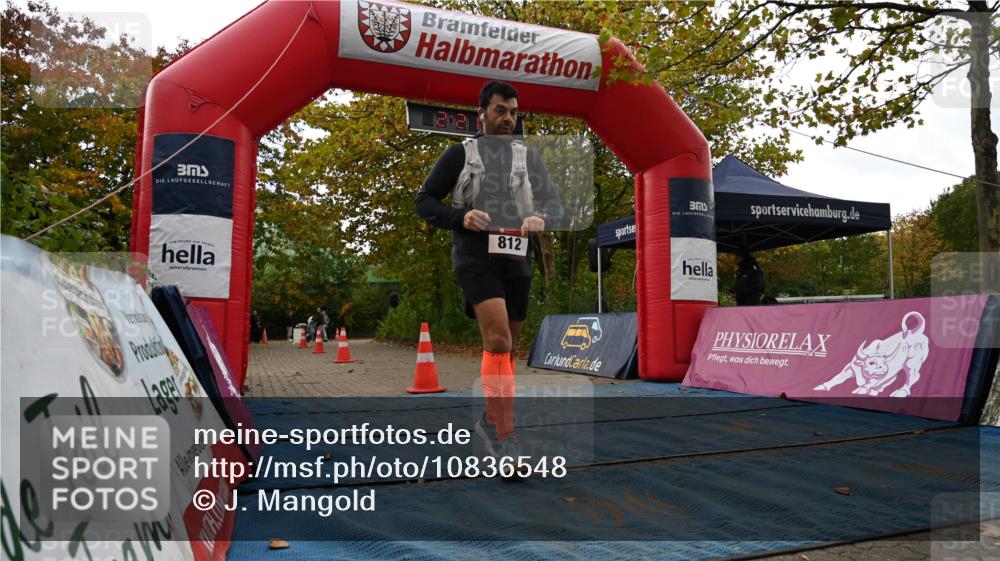 11.10.2026 - Bramfelder Halbmarathon 2026 J. Mangold http://msf.ph/oto/10836548 11.10.2026 11:51:46 Laufen 812 meine-sportfotos.de