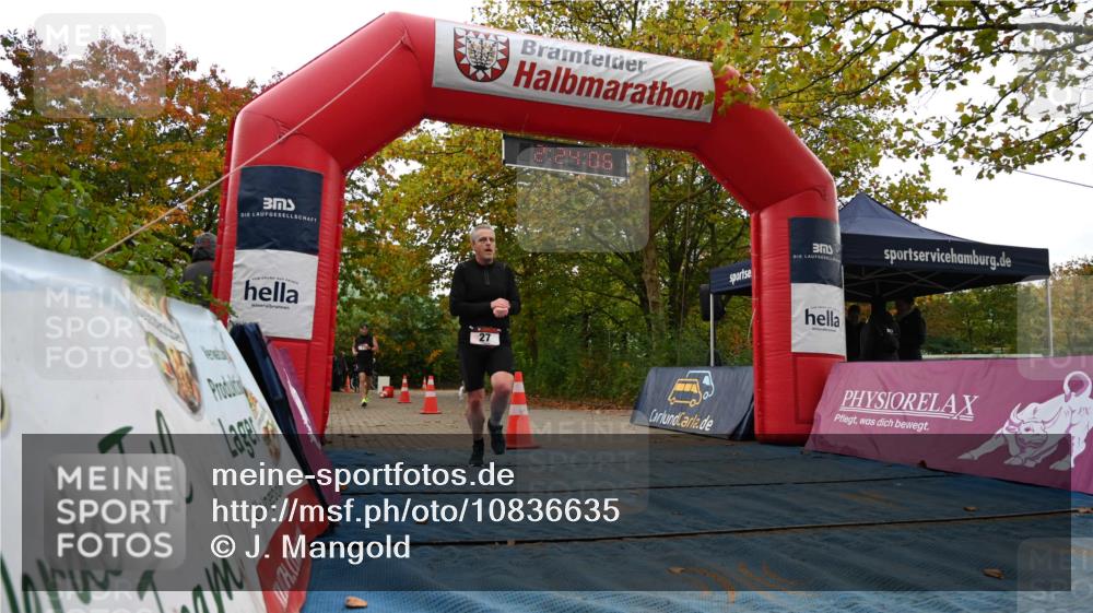 11.10.2026 - Bramfelder Halbmarathon 2026 J. Mangold http://msf.ph/oto/10836635 11.10.2026 11:54:05 Laufen 27, 375 meine-sportfotos.de