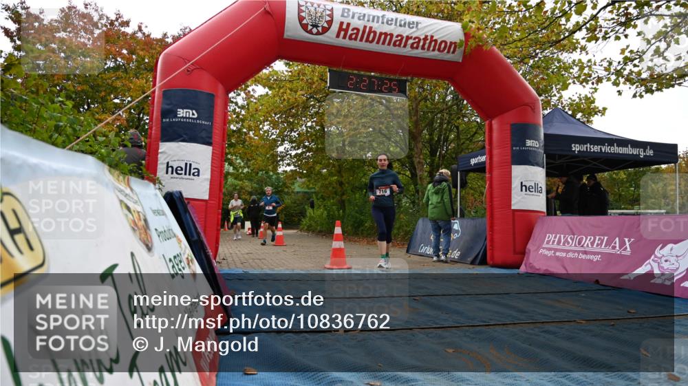11.10.2026 - Bramfelder Halbmarathon 2026 J. Mangold http://msf.ph/oto/10836762 11.10.2026 11:57:24 Laufen 4, 716, 800 meine-sportfotos.de