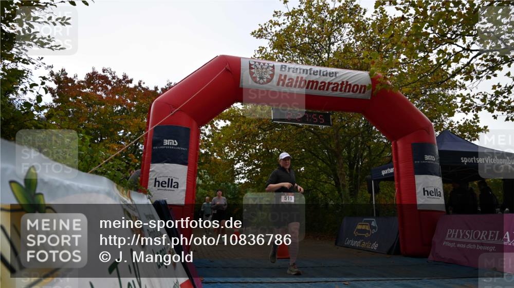 11.10.2026 - Bramfelder Halbmarathon 2026 J. Mangold http://msf.ph/oto/10836786 11.10.2026 11:57:53 Laufen 50, 115, 511 meine-sportfotos.de