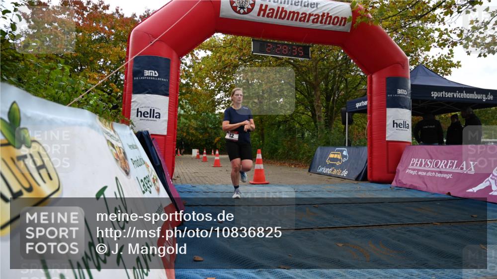 11.10.2026 - Bramfelder Halbmarathon 2026 J. Mangold http://msf.ph/oto/10836825 11.10.2026 11:58:33 Laufen 42 meine-sportfotos.de