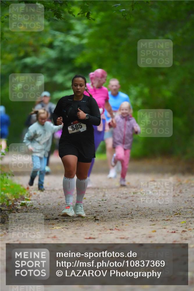 11.10.2026 - Bramfelder Halbmarathon 2026 LAZAROV Photography http://msf.ph/oto/10837369 11.10.2026 11:48:27 Laufen 585, 75 meine-sportfotos.de