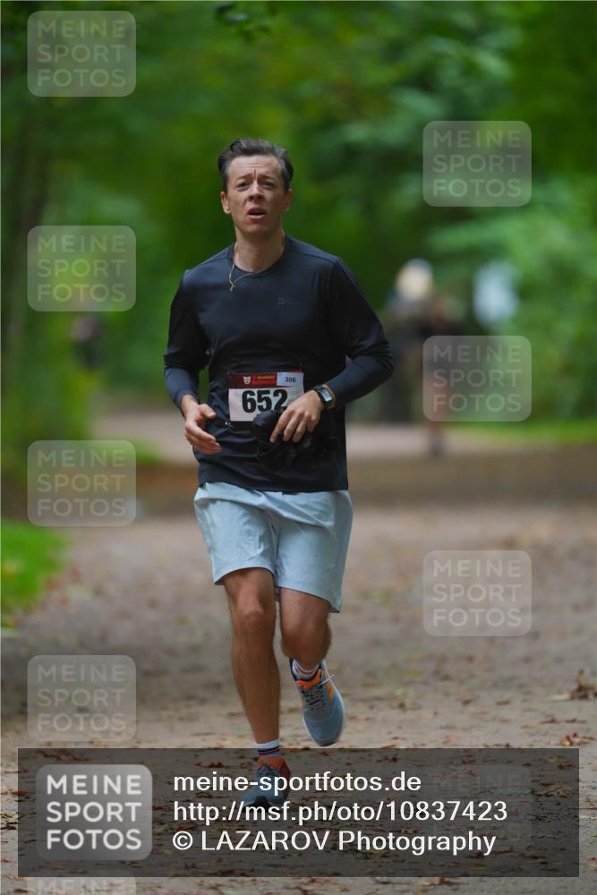 11.10.2026 - Bramfelder Halbmarathon 2026 LAZAROV Photography http://msf.ph/oto/10837423 11.10.2026 11:50:19 Laufen 652, 306 meine-sportfotos.de