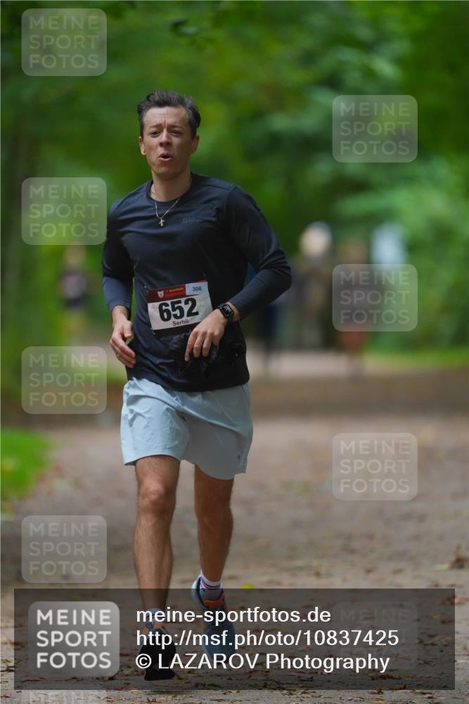 11.10.2026 - Bramfelder Halbmarathon 2026 LAZAROV Photography http://msf.ph/oto/10837425 11.10.2026 11:50:19 Laufen 652, 306 meine-sportfotos.de
