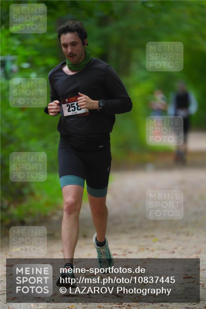 11.10.2026 - Bramfelder Halbmarathon 2026 LAZAROV Photography http://msf.ph/oto/10837445 11.10.2026 11:50:51 Laufen 25 meine-sportfotos.de