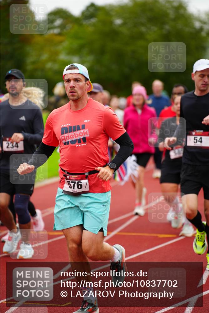 11.10.2026 - Bramfelder Halbmarathon 2026 LAZAROV Photography http://msf.ph/oto/10837702 11.10.2026 09:34:32 Laufen 234, 576, 54, 55 meine-sportfotos.de