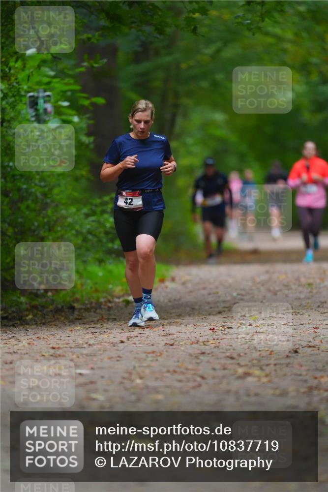 11.10.2026 - Bramfelder Halbmarathon 2026 LAZAROV Photography http://msf.ph/oto/10837719 11.10.2026 11:56:05 Laufen 42 meine-sportfotos.de