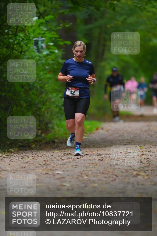 11.10.2026 - Bramfelder Halbmarathon 2026 LAZAROV Photography http://msf.ph/oto/10837721 11.10.2026 11:56:05 Laufen 42 meine-sportfotos.de