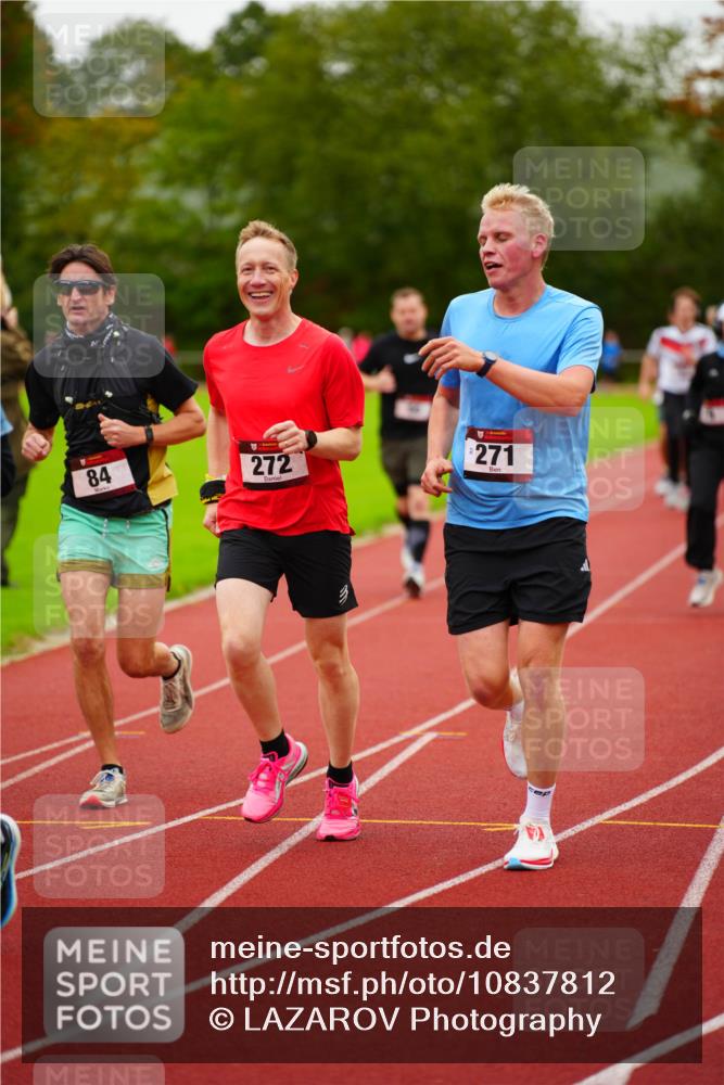 11.10.2026 - Bramfelder Halbmarathon 2026 LAZAROV Photography http://msf.ph/oto/10837812 11.10.2026 09:35:00 Laufen 84, 272, 271 meine-sportfotos.de