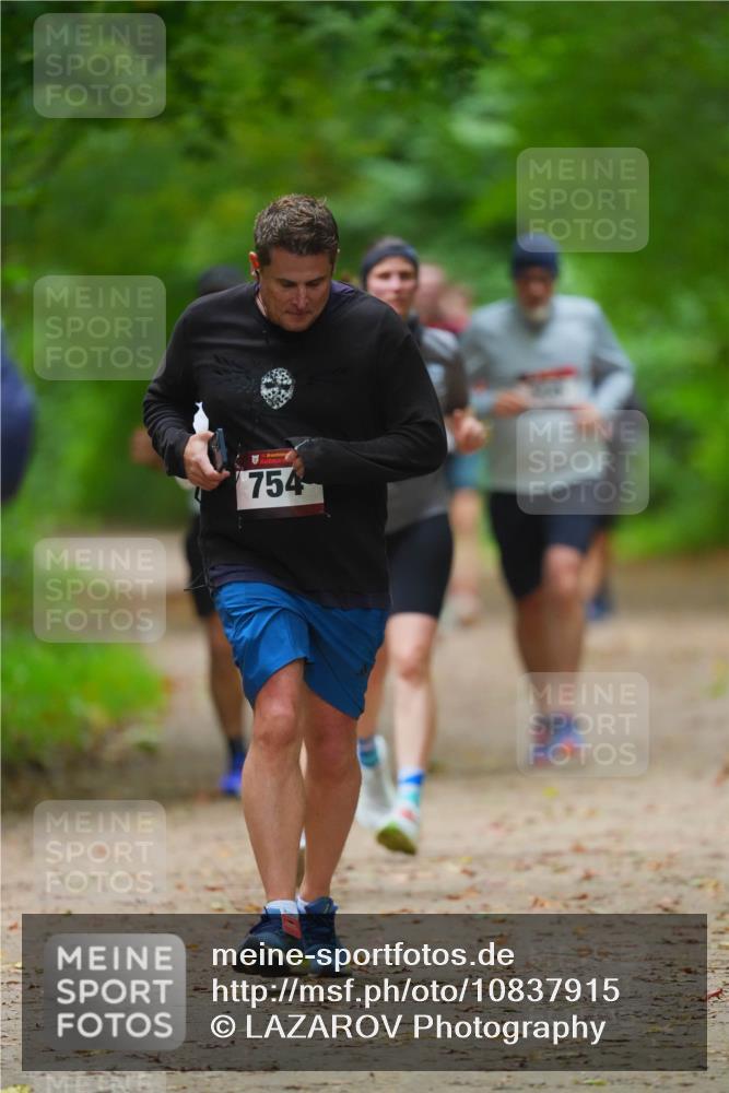 11.10.2026 - Bramfelder Halbmarathon 2026 LAZAROV Photography http://msf.ph/oto/10837915 11.10.2026 11:58:46 Laufen 754 meine-sportfotos.de