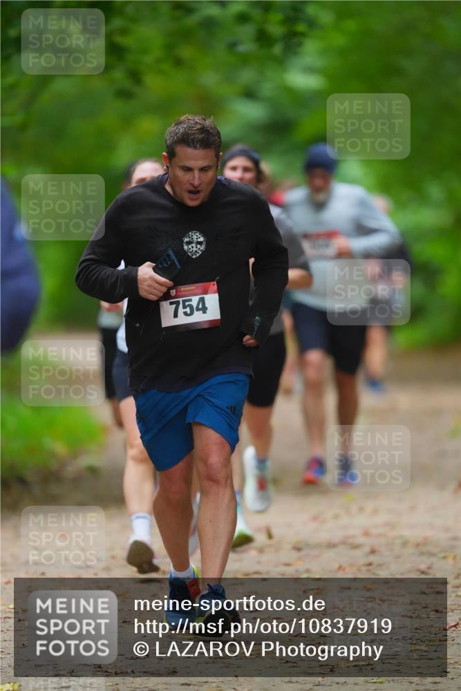 11.10.2026 - Bramfelder Halbmarathon 2026 LAZAROV Photography http://msf.ph/oto/10837919 11.10.2026 11:58:47 Laufen 754 meine-sportfotos.de
