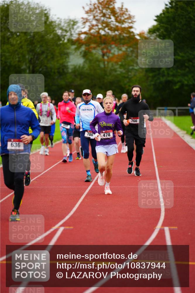 11.10.2026 - Bramfelder Halbmarathon 2026 LAZAROV Photography http://msf.ph/oto/10837944 11.10.2026 09:35:36 Laufen 636, 808, 780, 478, 766 meine-sportfotos.de