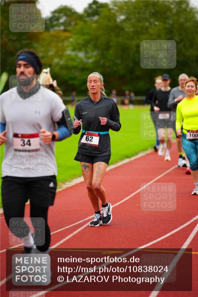 11.10.2026 - Bramfelder Halbmarathon 2026 LAZAROV Photography http://msf.ph/oto/10838024 11.10.2026 09:35:51 Laufen 34, 62, 100 meine-sportfotos.de