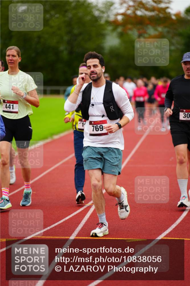 11.10.2026 - Bramfelder Halbmarathon 2026 LAZAROV Photography http://msf.ph/oto/10838056 11.10.2026 09:35:58 Laufen 441, 1, 769, 30 meine-sportfotos.de