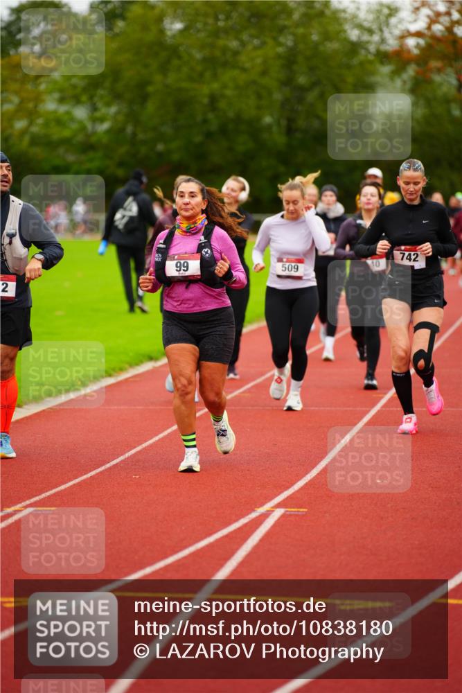 11.10.2026 - Bramfelder Halbmarathon 2026 LAZAROV Photography http://msf.ph/oto/10838180 11.10.2026 09:36:32 Laufen 2, 99, 10, 509, 742 meine-sportfotos.de