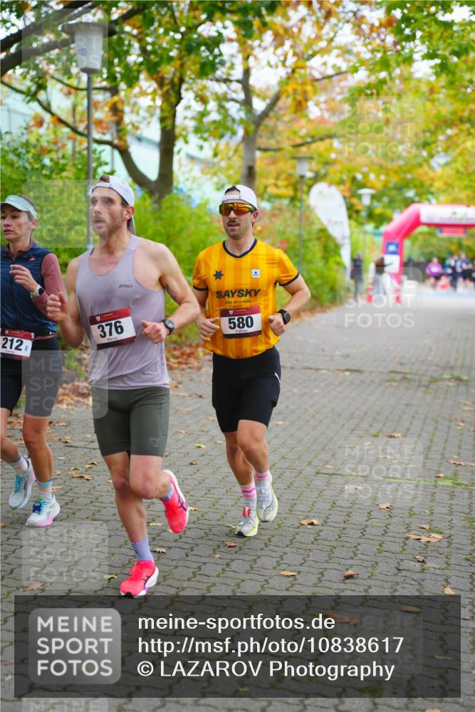 11.10.2026 - Bramfelder Halbmarathon 2026 LAZAROV Photography http://msf.ph/oto/10838617 11.10.2026 10:11:47 Laufen 212, 376, 580 meine-sportfotos.de