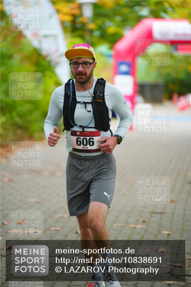 11.10.2026 - Bramfelder Halbmarathon 2026 LAZAROV Photography http://msf.ph/oto/10838691 11.10.2026 10:20:28 Laufen 606 meine-sportfotos.de