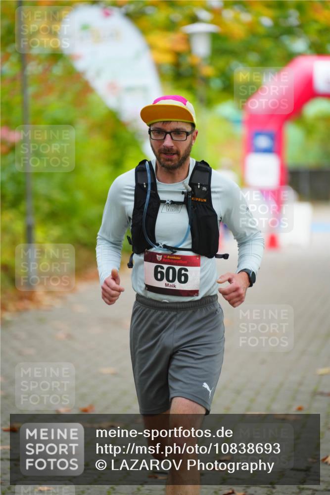 11.10.2026 - Bramfelder Halbmarathon 2026 LAZAROV Photography http://msf.ph/oto/10838693 11.10.2026 10:20:28 Laufen 606 meine-sportfotos.de