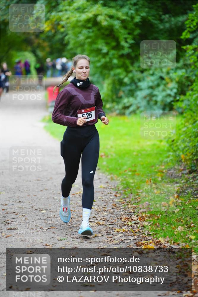 11.10.2026 - Bramfelder Halbmarathon 2026 LAZAROV Photography http://msf.ph/oto/10838733 11.10.2026 10:38:39 Laufen 25 meine-sportfotos.de