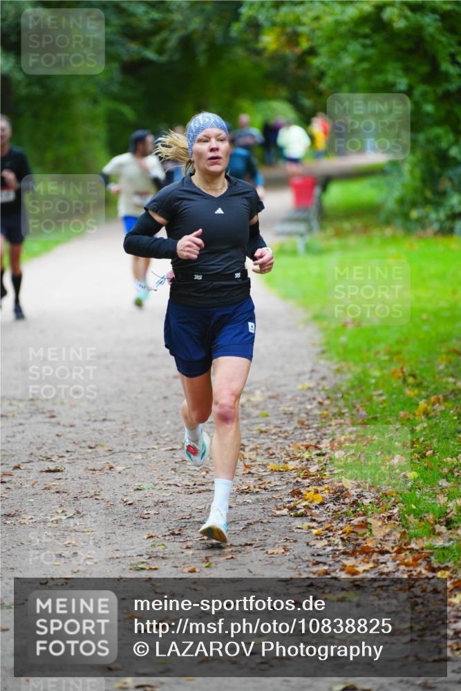 11.10.2026 - Bramfelder Halbmarathon 2026 LAZAROV Photography http://msf.ph/oto/10838825 11.10.2026 10:44:43 Laufen 253 meine-sportfotos.de