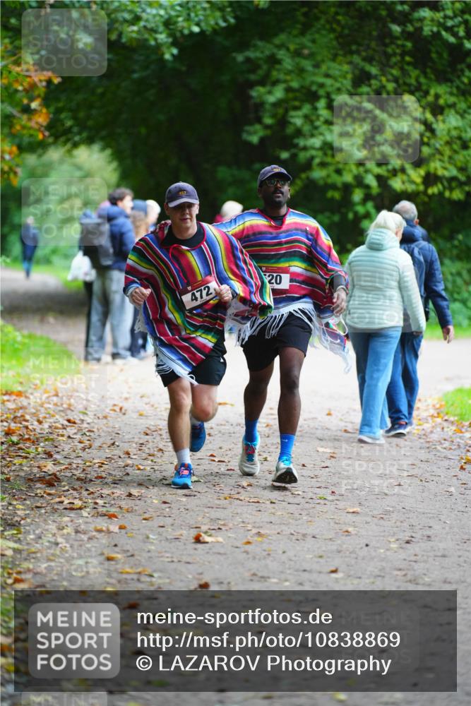 11.10.2026 - Bramfelder Halbmarathon 2026 LAZAROV Photography http://msf.ph/oto/10838869 11.10.2026 11:08:31 Laufen 472, 520 meine-sportfotos.de