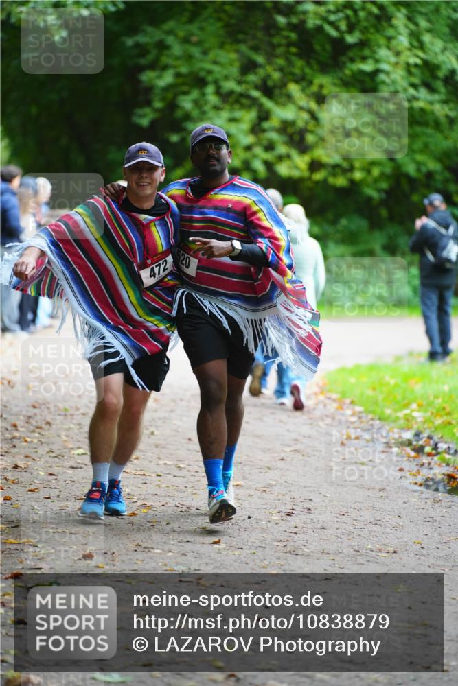 11.10.2026 - Bramfelder Halbmarathon 2026 LAZAROV Photography http://msf.ph/oto/10838879 11.10.2026 11:08:32 Laufen 472, 520 meine-sportfotos.de