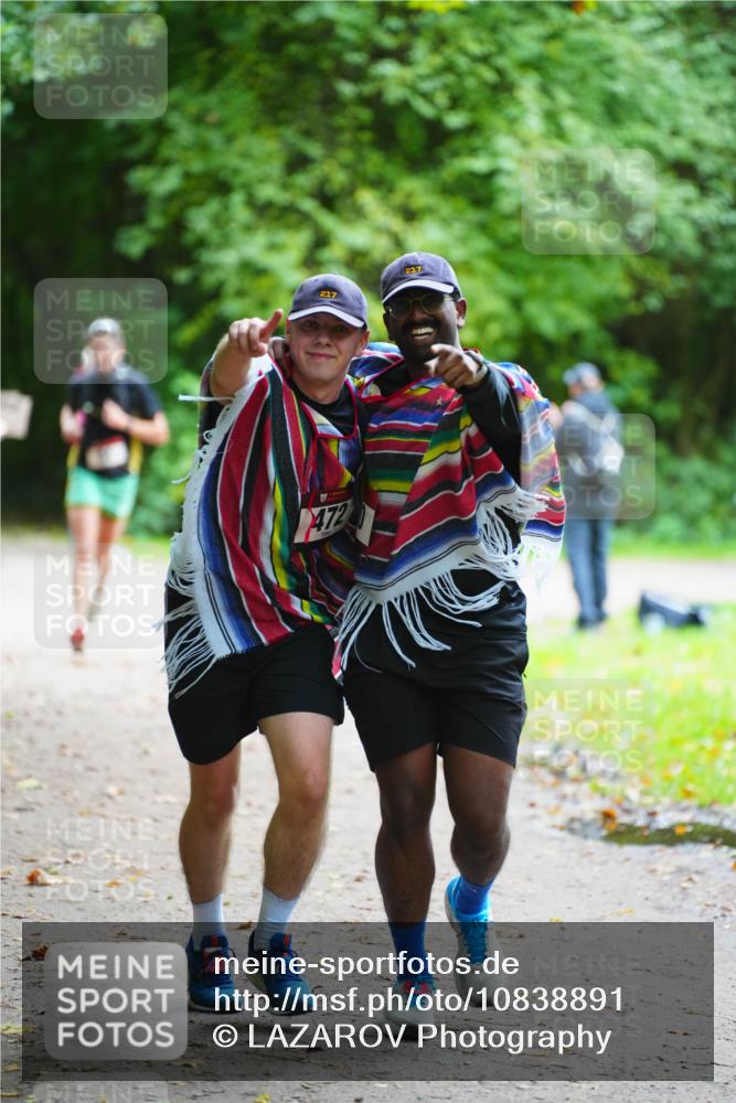 11.10.2026 - Bramfelder Halbmarathon 2026 LAZAROV Photography http://msf.ph/oto/10838891 11.10.2026 11:08:33 Laufen 472, 520 meine-sportfotos.de