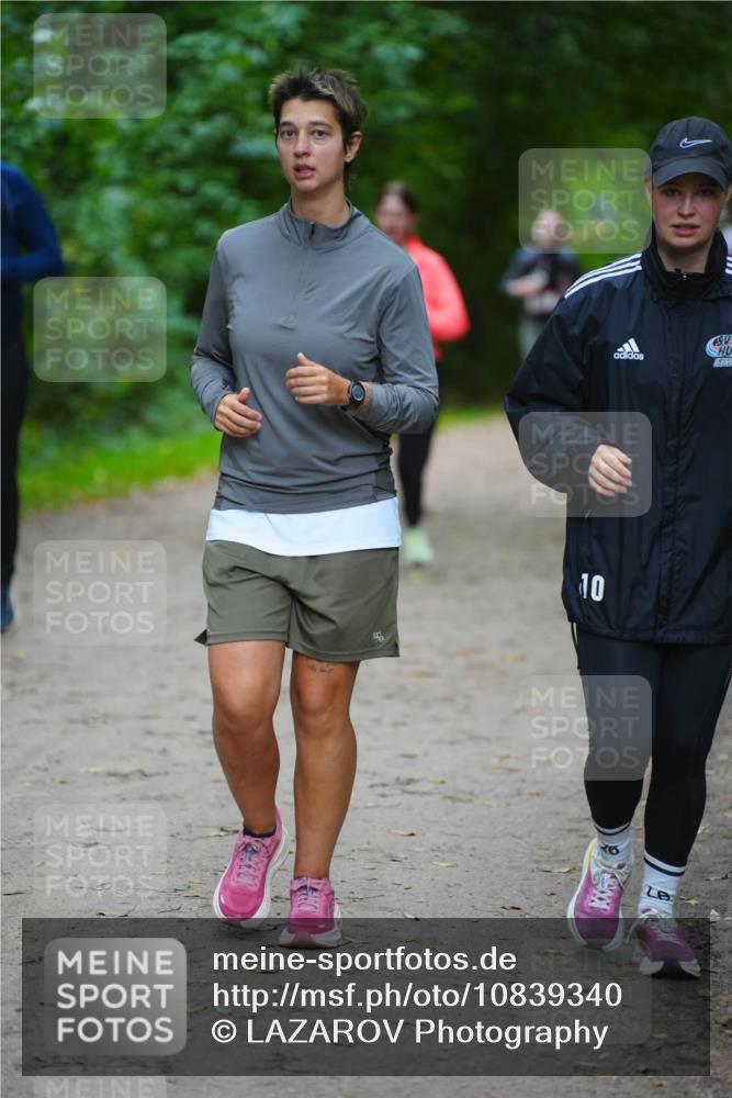 11.10.2026 - Bramfelder Halbmarathon 2026 LAZAROV Photography http://msf.ph/oto/10839340 11.10.2026 11:55:10 Laufen 10 meine-sportfotos.de