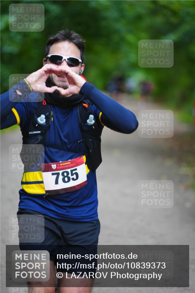 11.10.2026 - Bramfelder Halbmarathon 2026 LAZAROV Photography http://msf.ph/oto/10839373 11.10.2026 11:56:28 Laufen 35, 785 meine-sportfotos.de
